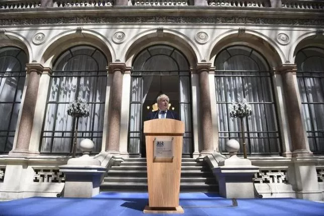 britain 039 s foreign secretary boris johnson addresses staff inside the foreign office in london photo reuters britain 039 s foreign secretary boris johnson addresses staff inside the foreign office in london photo reuters