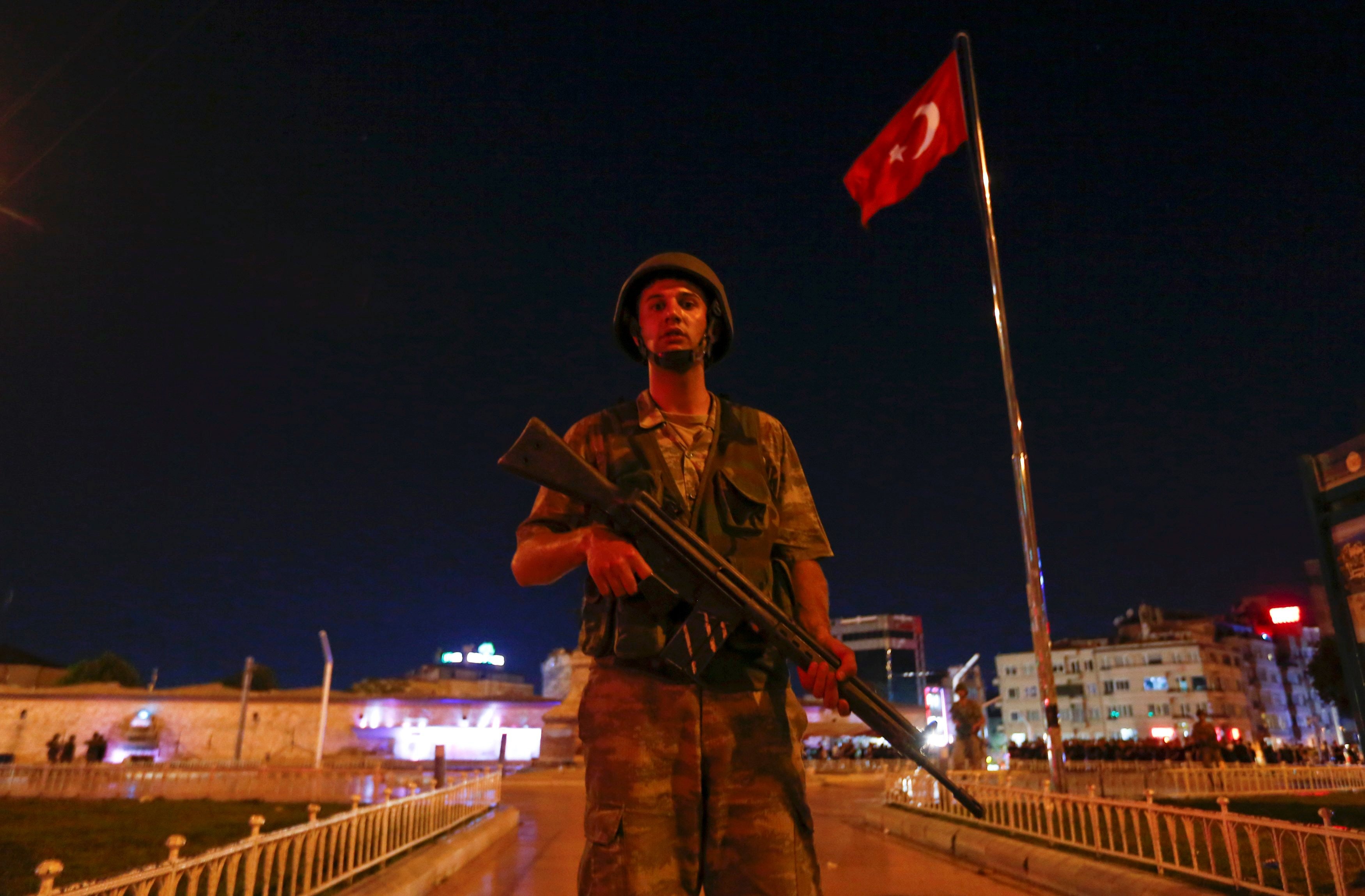 a turkish military stands guard near the taksim square in istanbul turkey july 15 2016 photo reuters