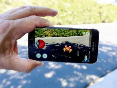 mexican taxi driver seeks to ride pokemon go craze