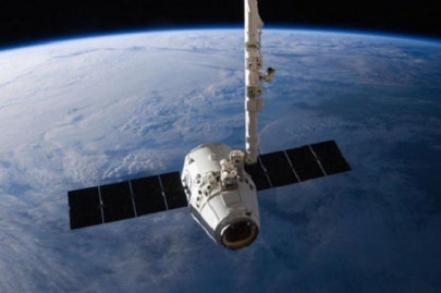 spacex to launch key parking spot to space station