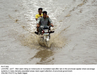 tackling challenges use harvested rainwater says experts