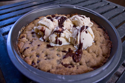 chocolate chip pizookie chocolate chip pizookie