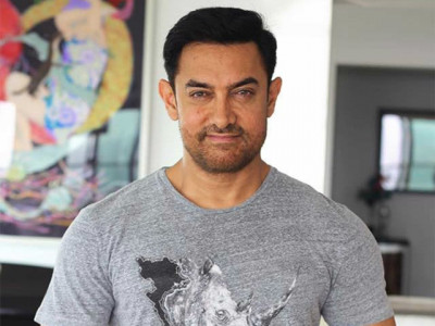 aamir khan turns rapper for dangal