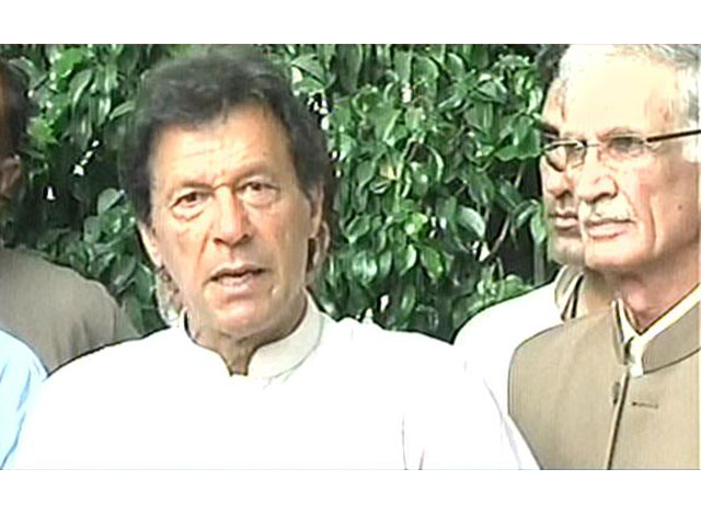 imran khan talking to the media on july 20 2016 in islamabad express news screen grab