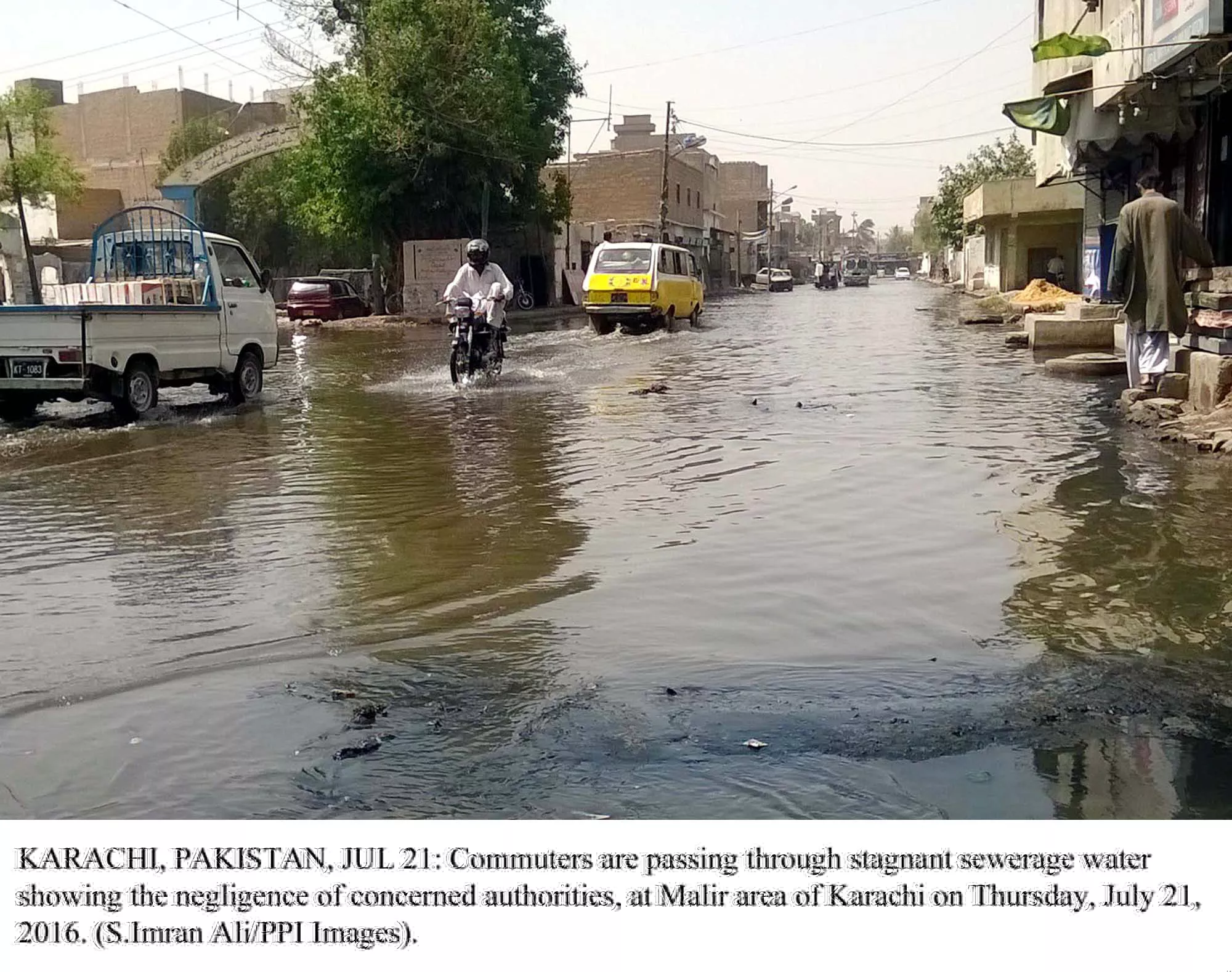in 2012 156 metres of the main line had developed problems and 1 146m of the main line had developed problems in 2014 the dco said there were sewerage flow problems in 6 198 manholes in the district photo ppi in 2012 156 metres of the main line had developed problems and 1 146m of the main line had developed problems in 2014 the dco said there were sewerage flow problems in 6 198 manholes in the district photo ppi