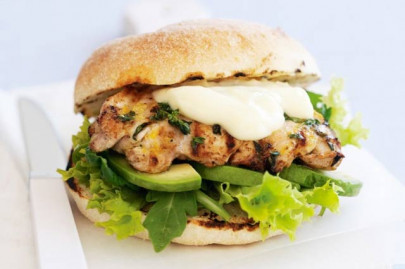 chicken tikka burger