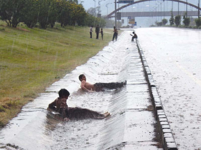 the change in weather is celebrated by some and is a cause of inconvenience for others photos muhammad javaid express
