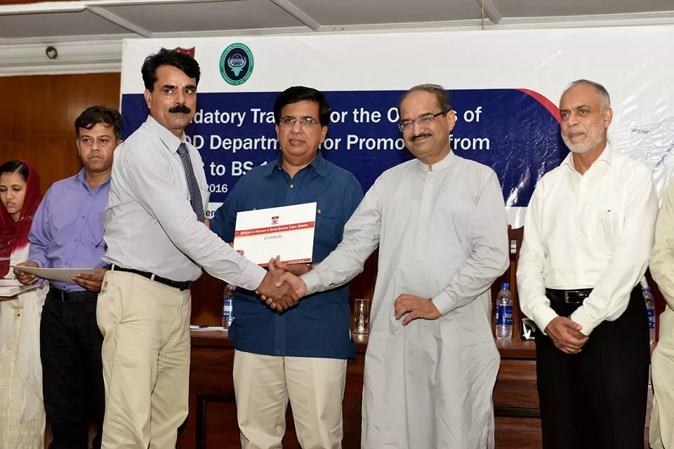 sadiq said that the aim of the training was to improve and refresh the technical management and financial knowledge of l amp dd officers of bps 18 posted throughout the punjab the training is mandatory for l amp dd officers for their promotion from bps 18 to bps 19 he said photo uvas facebook page sadiq said that the aim of the training was to improve and refresh the technical management and financial knowledge of l amp dd officers of bps 18 posted throughout the punjab the training is mandatory for l amp dd officers for their promotion from bps 18 to bps 19 he said photo uvas facebook page