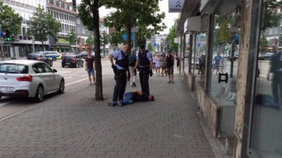 syrian refugee arrested after killing woman with machete in germany