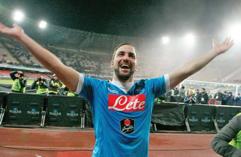 higuain s tally of 36 goals in 35 games last year was the highest ever in a single serie a season photo afp