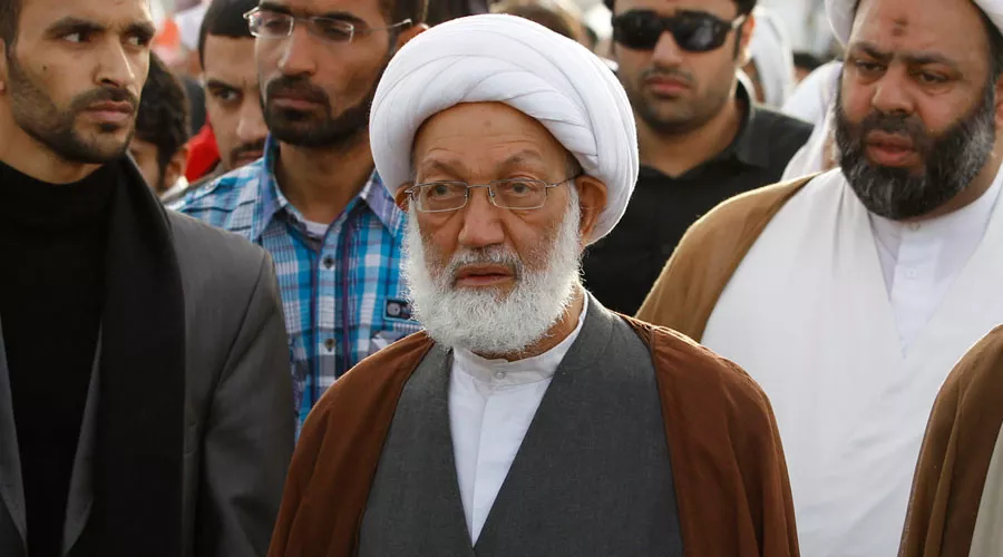 bahrain 039 s leading shia cleric sheikh isa qassim photo reuters bahrain 039 s leading shia cleric sheikh isa qassim photo reuters