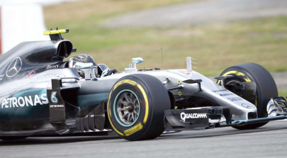 german grand prix rosberg roars in hockenheim practice