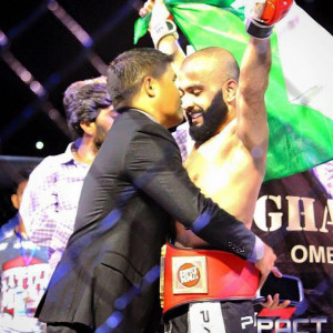 pakistan s uloomi karim dominates india s yadwinder singh