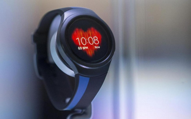 samsung 039 s new gear s2 smartwatch photo reuters samsung 039 s new gear s2 smartwatch photo reuters