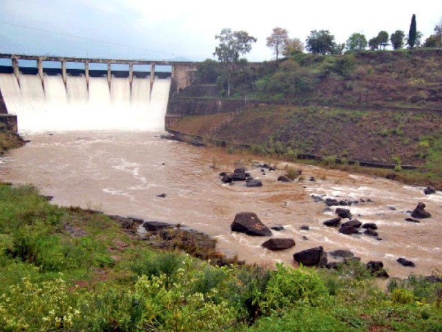 pumps will retrieve water from the dam s dead level and supply 50mgd to district west photo file