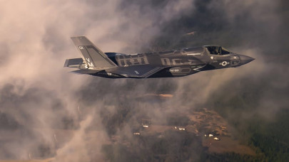 us air force declares f 35a fighter jet combat ready