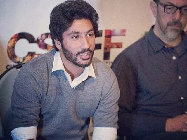shahnawaz is a director cinematographer and writer studying at the northwestern university photo shahnawazali com shahnawaz is a director cinematographer and writer studying at the northwestern university photo shahnawazali com