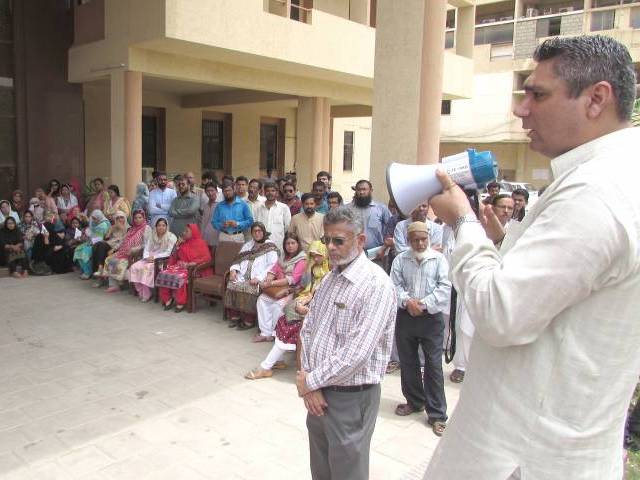 teachers at karachi university hold a protest over non payment of their salaries outside administration block ku on tuesday photo ppi