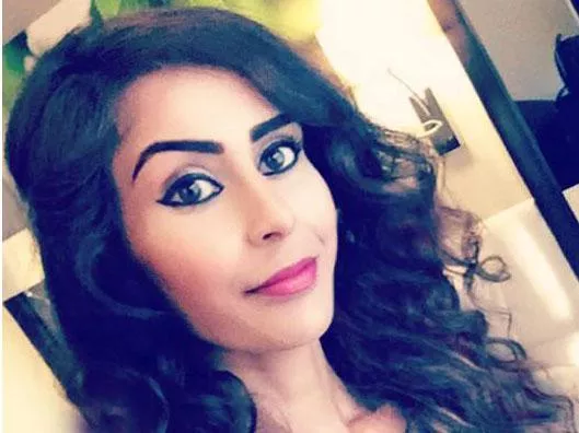 faziah shaheen was quizzed under terror laws after thomson airways cabin crew saw her reading a book about syrian art on her honeymoon flight photo independent faziah shaheen was quizzed under terror laws after thomson airways cabin crew saw her reading a book about syrian art on her honeymoon flight photo independent