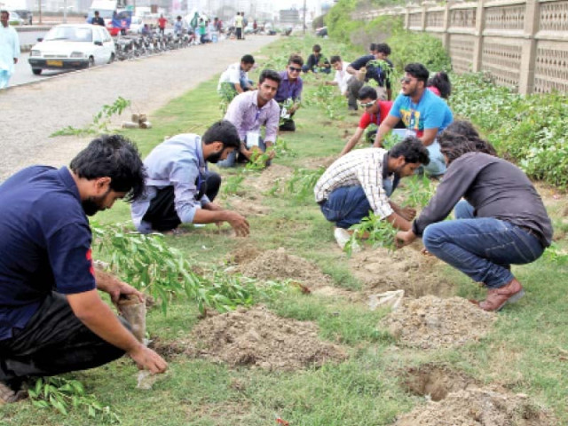 university students do their part to make karachi a cleaner greener place to live in by spreading awareness about the environment they have asked the sindh government to donate plants for them to plant around the city photo aysha saleem express university students do their part to make karachi a cleaner greener place to live in by spreading awareness about the environment they have asked the sindh government to donate plants for them to plant around the city photo aysha saleem express