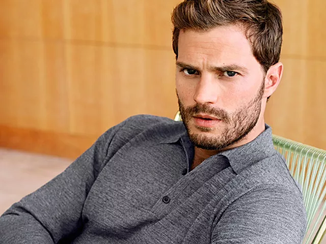 the 34 year old has a two daughters with his wife amelia warner ivona bigmir com the 34 year old has a two daughters with his wife amelia warner ivona bigmir com