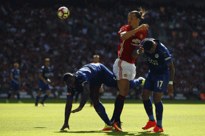 ibrahimovic fires man utd to community shield win