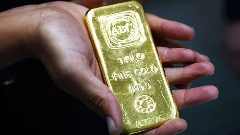 north korean diplomat expelled from dhaka after smuggling us 1 7m gold bullion in his suitcase photo reuters north korean diplomat expelled from dhaka after smuggling us 1 7m gold bullion in his suitcase photo reuters