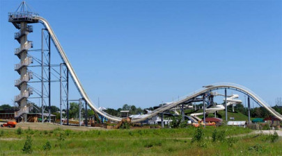 boy dies on world s tallest water slide in us