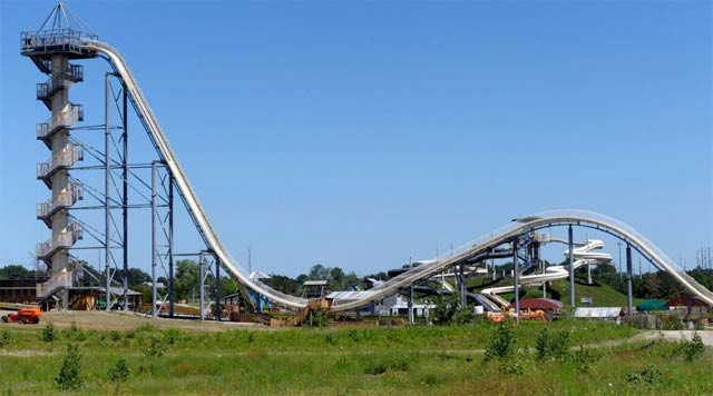 verr ckt is the world 039 s tallest water slide according to guinness world records at more than 168 feet tall photo reuters