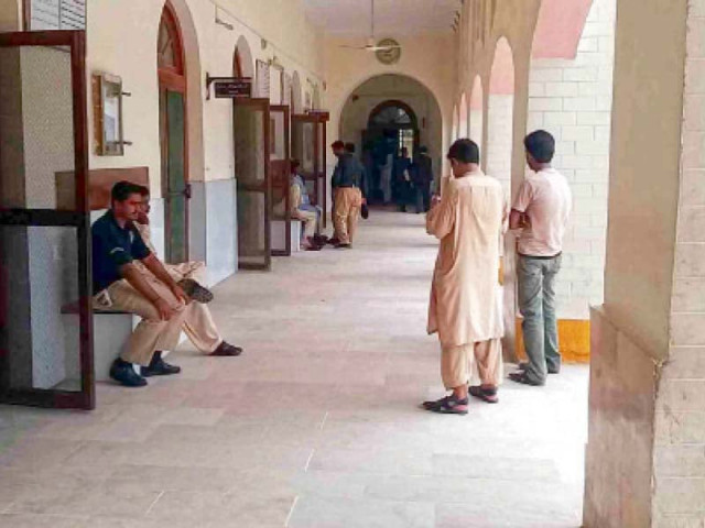 court proceedings came to a halt on monday after the legal fraternity observed a boycott in protest of the killing of the balochistan bar association president photo online