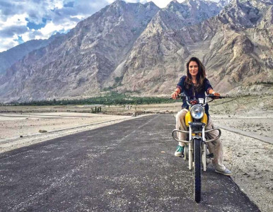 zoe viccaji takes us to the beautiful north with hojao azaad