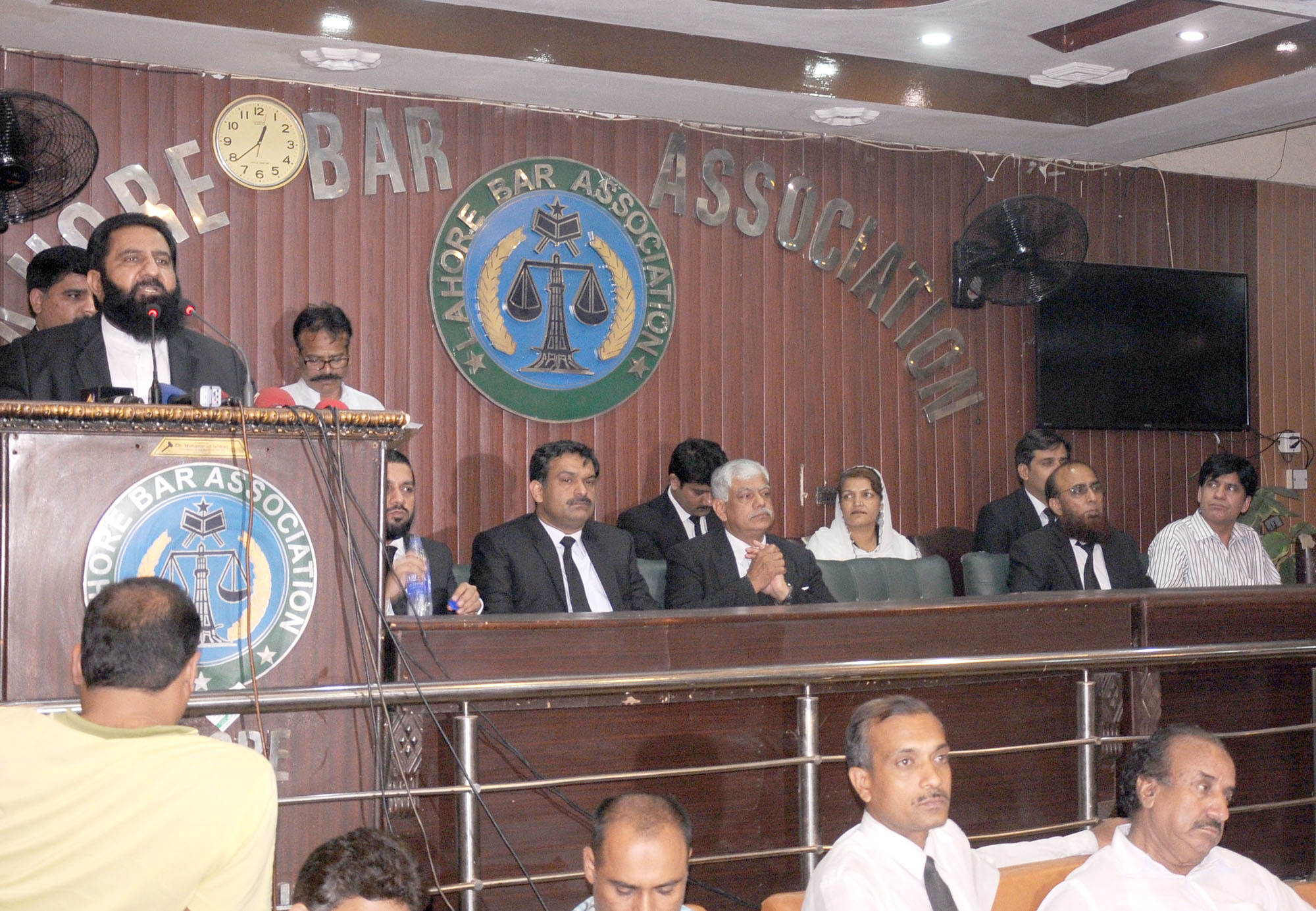 district and sessions judge nazir ahmad gajana said that he was going to meet the lhc chief justice and would convey the lawyers demands to him photo zahoorul haq express