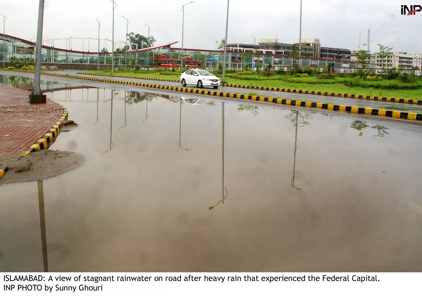 according to a pmd press release more monsoon rains are expected during the next three days from wednesday to friday at a number of places in the country photo inp according to a pmd press release more monsoon rains are expected during the next three days from wednesday to friday at a number of places in the country photo inp