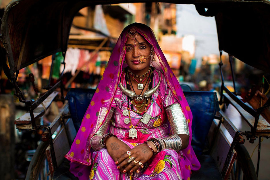 11 stunning pictures of earth s diversity shown through portraits of women