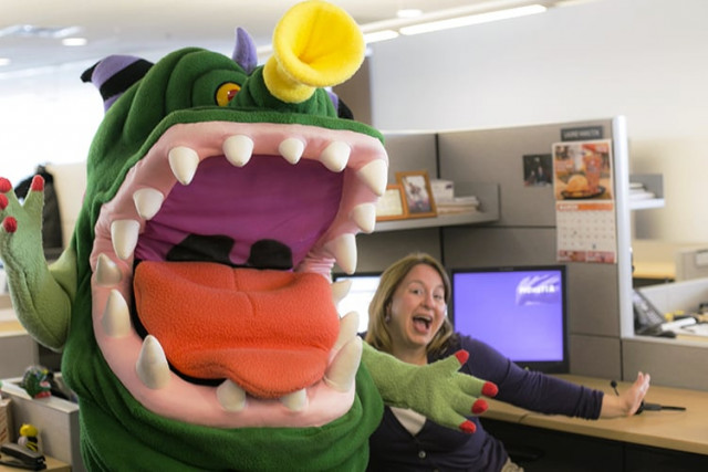monster is known primarily for its mid level jobs listings and its database of job seekers 039 resumes photo monster gt com monster is known primarily for its mid level jobs listings and its database of job seekers 039 resumes photo monster gt com