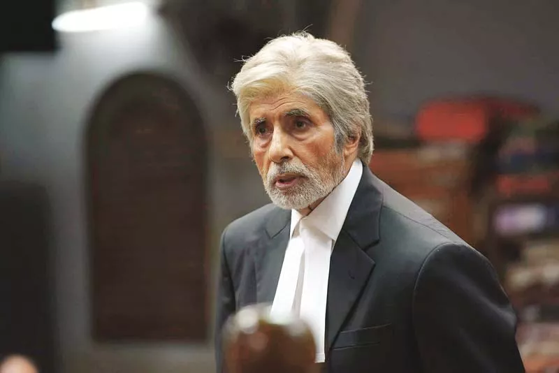 amitabh bachchan plays a lawyer in pink photo file amitabh bachchan plays a lawyer in pink photo file