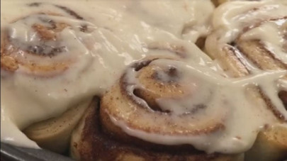 cinnamon buns cinnamon buns