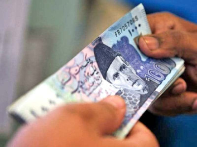 exposure to external debt mounts