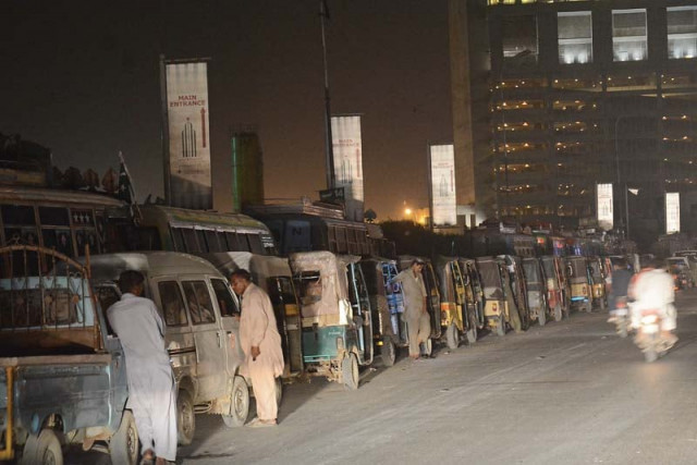 vehicles queue up near a cng station in karachi on thursday night photo mohammad noman express vehicles queue up near a cng station in karachi on thursday night photo mohammad noman express