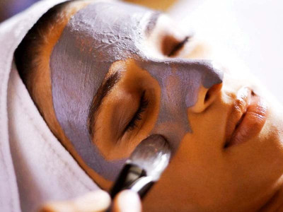 how to give yourself a facial at home how to give yourself a facial at home