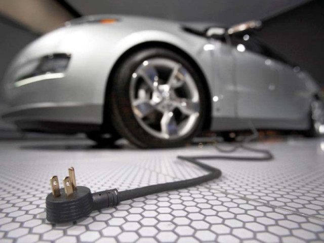 major us automakers have announced large investments in ev development to keep pace with electric car pioneer tesla inc photo file major us automakers have announced large investments in ev development to keep pace with electric car pioneer tesla inc photo file