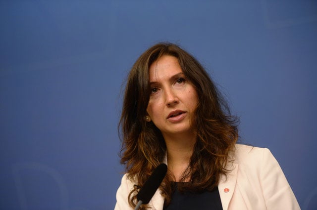 swedish minister aida hadzialic holds a press conference on august 13 2016 in stockholm sweden 039 s youngest ever cabinet minister who came to the country as a refugee from bosnia announced her resignation on august 13 2016 after being caught driving under the influence of alcohol photo afp