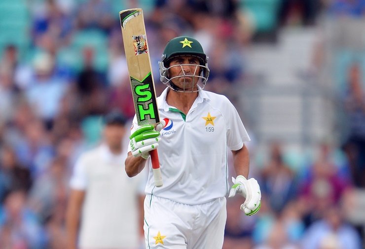 pakistan 039 s younis khan celebrates reaching 150 during play on the third day of the fourth test cricket match between england and pakistan at the oval in london on august 13 2016 younis khan increased pakistan 039 s advantage in the fourth test against england as he built on his overnight century at the oval on saturday pakistan were 417 for seven at lunch on the third day