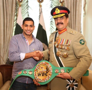 wbc president honours army chief with championship belt wbc president honours army chief with championship belt
