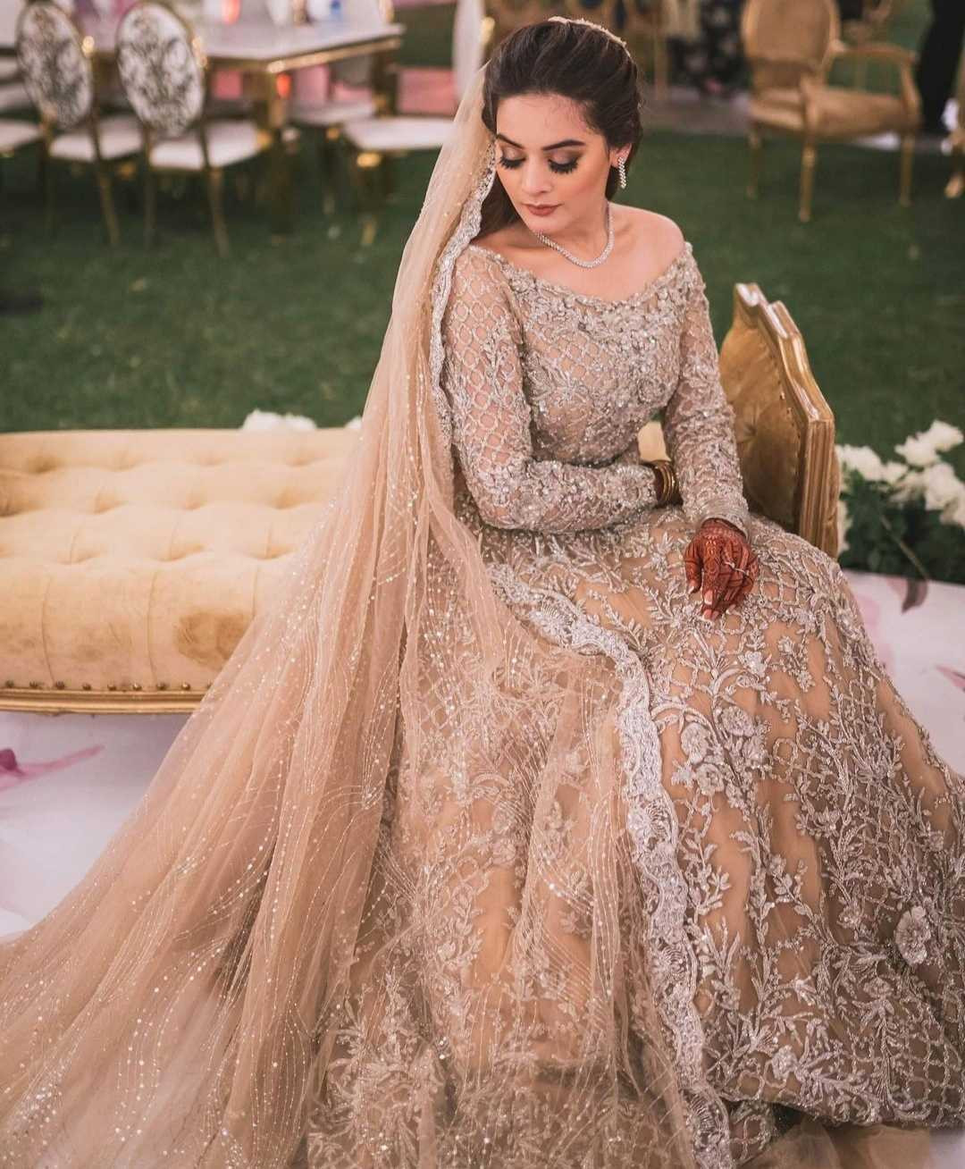 Aiman khan walima dress designer sale