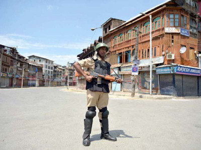 aug 15 speech while kashmir burns indian pm rakes up balochistan