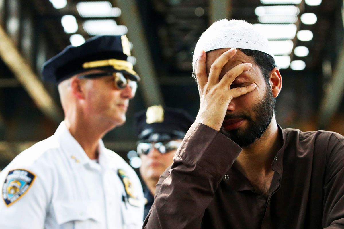 a man cries as community members take part in a protest to demand stop hate crime after the funeral service of imam maulama akonjee and thara uddin in the queens borough of new york city august 15 2016 photo reuters