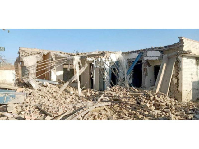 school s residential quarters blown up school s residential quarters blown up
