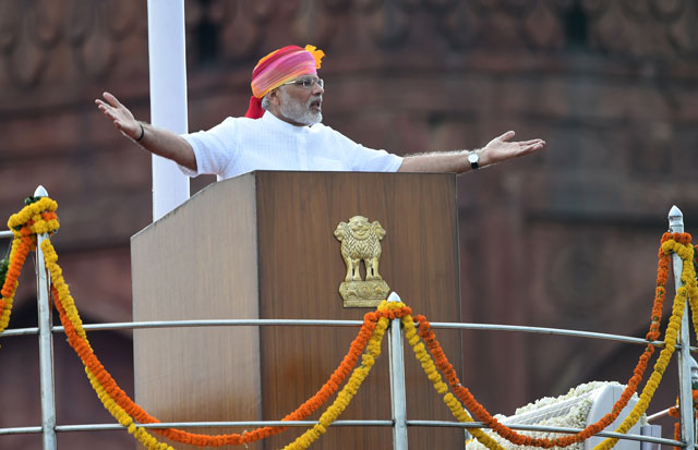indian prime minister narendra modi gestures as he delivers his independence day speech from the red fort in new delhi on august 15 2016 photo afp