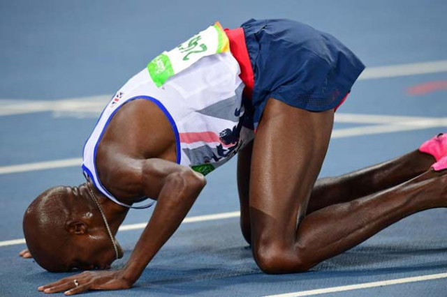britain 039 s mo farah celebrates winning the men 039 s 10 000m during the athletics event at the rio 2016 olympic games at the olympic stadium in rio de janeiro on aug 13 2016 photo afp britain 039 s mo farah celebrates winning the men 039 s 10 000m during the athletics event at the rio 2016 olympic games at the olympic stadium in rio de janeiro on aug 13 2016 photo afp